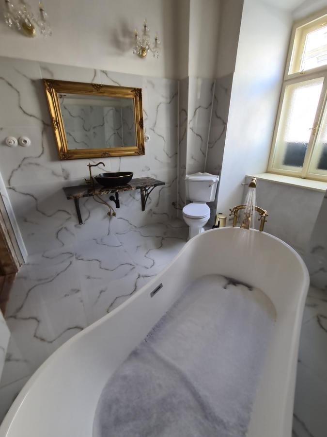 Apartmany Svaeta Barborka Banska Stiavnica Ngoại thất bức ảnh